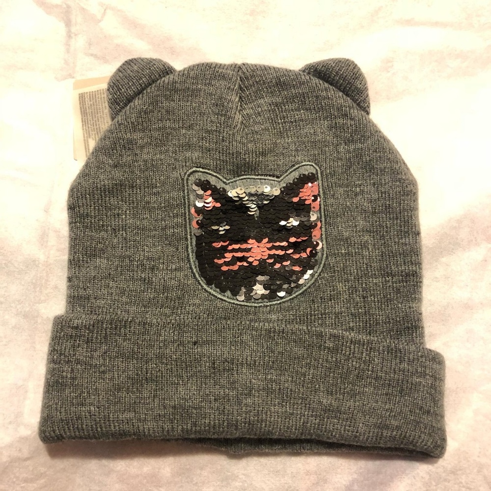 Nwt zara kitty beanie